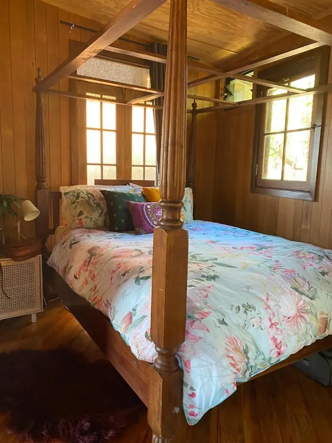 Yurts Of Currumbin Valley