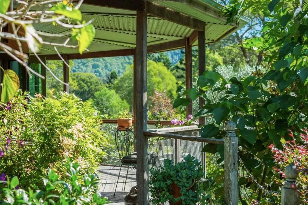 Apartment Yurts Of Currumbin Valley Australia