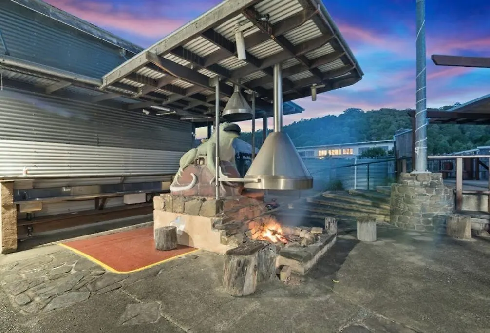 Yurts Of Currumbin Valley Australia